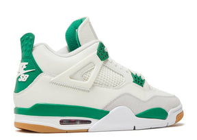 NIKE SB X AIR JORDAN 4 RETRO SP 'PINE GREEN'